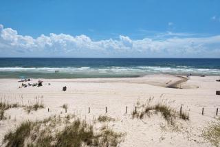 Directly On The Beach! First Floor Sundeck! Near Pier Park! Sleeps 6! - Panama City Beach - 1