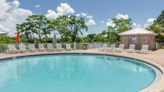Gorgeous 1-Bed 2-Bath condo with Gulf View! Pools On-Site! Walk To The Beach! - Panama City Beach - 5