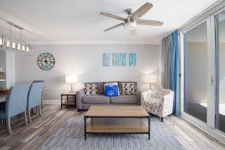 Brand New Throughout! Emerald Beach - Gulf Front! Sleeps 8! - Panama City Beach - 7
