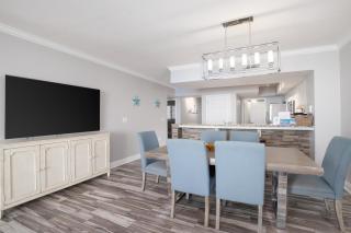 Brand New Throughout! Emerald Beach - Gulf Front! Sleeps 8! - Panama City Beach - 2
