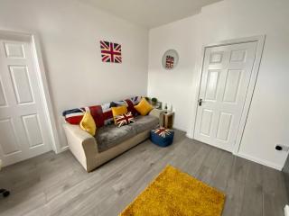 Contractors House-Welcomes All - South Shields - 1