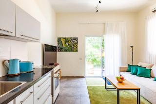 Designed 2BR apartment over Dizengoff square - Panoramic View - Tel Aviv - 4