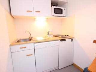 2 pièces, 5 pers, proche pistes/commerces, animaux admis - FR-1-411-793 - 6