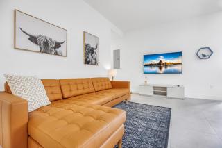 Up to 12 Guests! Modern villa near Wynwood - Miami - 2