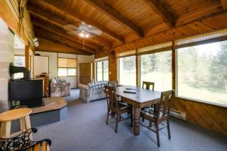 Conconully Cabin on 42 Private Acres Near Hiking! - 8