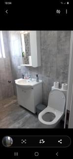 Tudor studio Mamaia Sat - 5