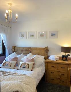 Stunning quirky home in Amble - 3