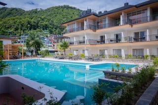 Majestic Lake Front Hotel & Suites - Pokhara - 1