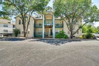 Branson Condo with Screened Patio, Pool Access - Branson - 8