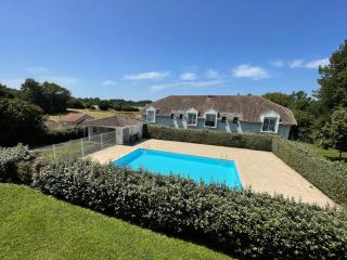 Appartement en Résidence avec Piscine - Coulounieix-Chamiers - 0
