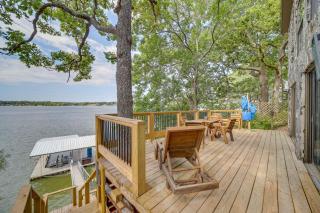 Private Boat Slip and Dock Lakefront Grove Retreat! - Grove - 8