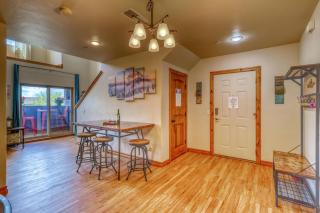 191 Talisman Dr D202 - 1