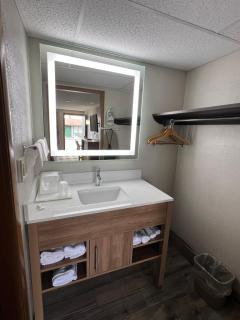 Days-Inn by Wyndham Liverpool-Syracuse - Liverpool - 2