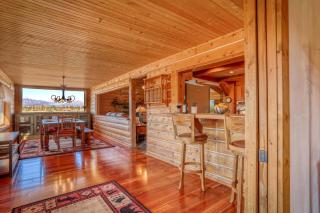 678 Dichoso St ("Mountain Sunset Cabin") - 9