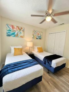 Dont take -- we not booking - Kissimmee - 2