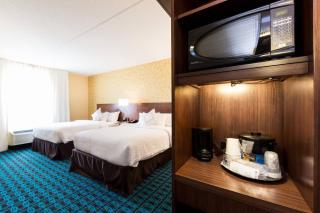 Fairfield Inn & Suites by Marriott Edmonton North - Edmonton - 2