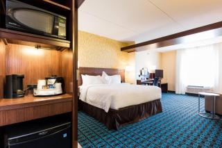 Fairfield Inn & Suites by Marriott Edmonton North - Edmonton - 6