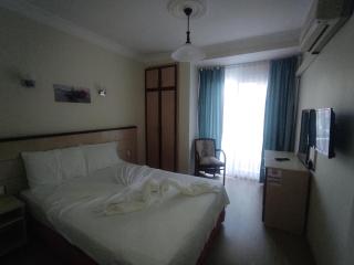 AYHAN OTEL - Çeşme - 3