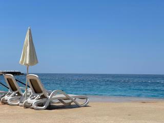 Villa Sunshine - Bar - 9