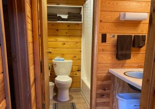 Trailshead Lodge - Cabin 7 - Lead - 4