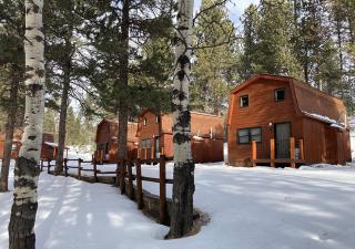 Trailshead Lodge - Cabin 7 - Lead - 1