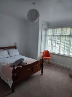 Peaceful Bournemouth Family Retreat - Bournemouth - 6