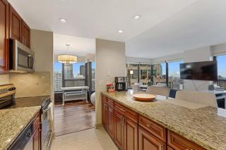 2bd River North Condo with Million Dollar Views! condo - Chicago - 2