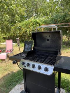 Pet Friendly Graham Home Route 66 at The Mistletoe Farm - 2