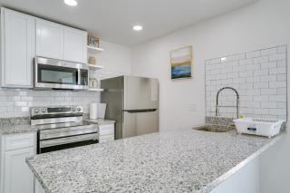 Sleek and Modern El Paso Retreat about 6 Mi to Downtown! - El Paso - 0