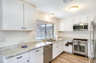 Quiet Ridgecrest Vacation Rental with Private Yard! - 2