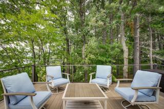 Nisswa Lake Getaway with Hot Tub and Kayaks! - 8