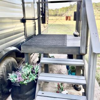 Pet Friendly Graham Home Route 66 at The Mistletoe Farm - Graham - 3