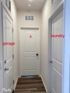 One-Story House Whit 4 Rooms - 4