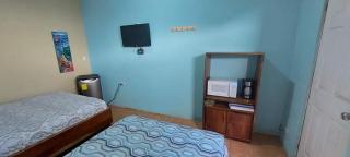 Evan Room - Quepos - 2