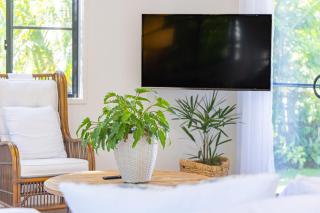 Monterey Beach House - direct beach access & plunge pool - 6