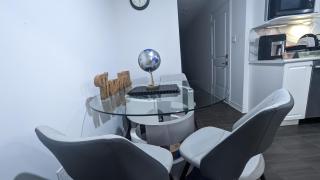 Konia Suites - Orangeville - 1