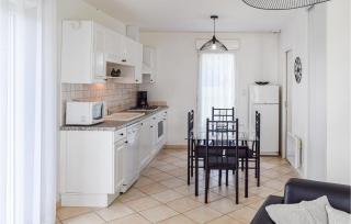 Stunning Home In Beauville With Kitchen - 6