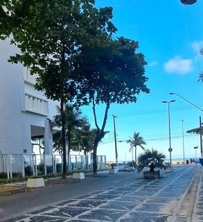 Apto Pé na Areia - Serviço de Praia - 1