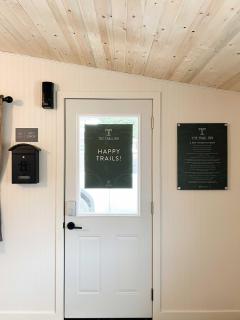 The Trail Inn - Melita, Manitoba - HWY 83, HWY 3 - 1