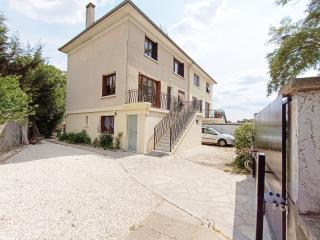 Qhome 2 - T2 Cosy entre Paris et Disney - Parking privé - Villiers-sur-Marne - 2