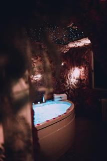Love Cottage 2 mit Whirlpool - Hagen - 5