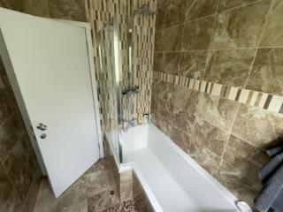 Family home with easy commute to London! - Croydon - 1