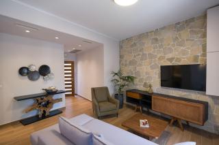 In Heart of Old Town Saint Rocco's Chic Apt - Chania - 9