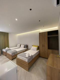 Lori Gardenia Hotel - Stjar - 5