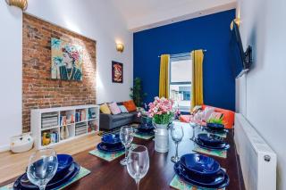 LARGE DUPLEX Apartment in CITY CENTRE! LIME STREET! FOOTBALL! Ideal for Stag and Hen Do Stays! - Liverpool - 0