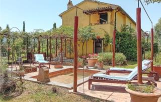 Stunning Apartment In Ficulle With Wifi - 3