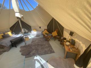 Bell Tents at Llanfair Hall - Llanfairpwllgwyngyll - 3