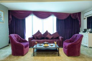 WA Hotel - 1