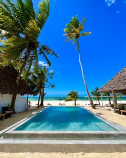 White Dream Lodge & Restaurant, Beachfront, Ocean View - 1