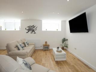The School House - Holyhead - 8